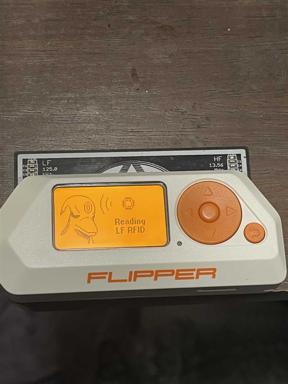 Flipper Zero аксессуары. Брелок Flipper Zero. Flipper Zero не читает RFID. Flipper Zero купить.